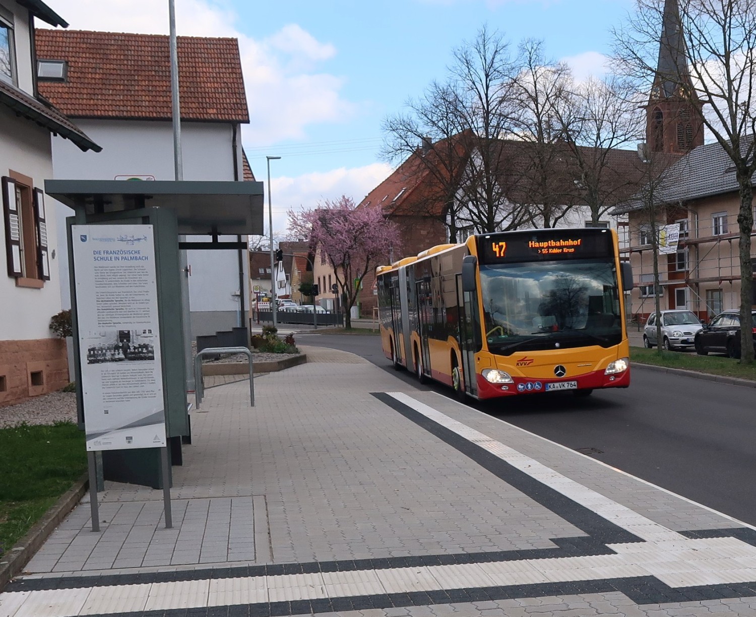 Bus 47 von Palmbach zum Hauptbahnhof KA